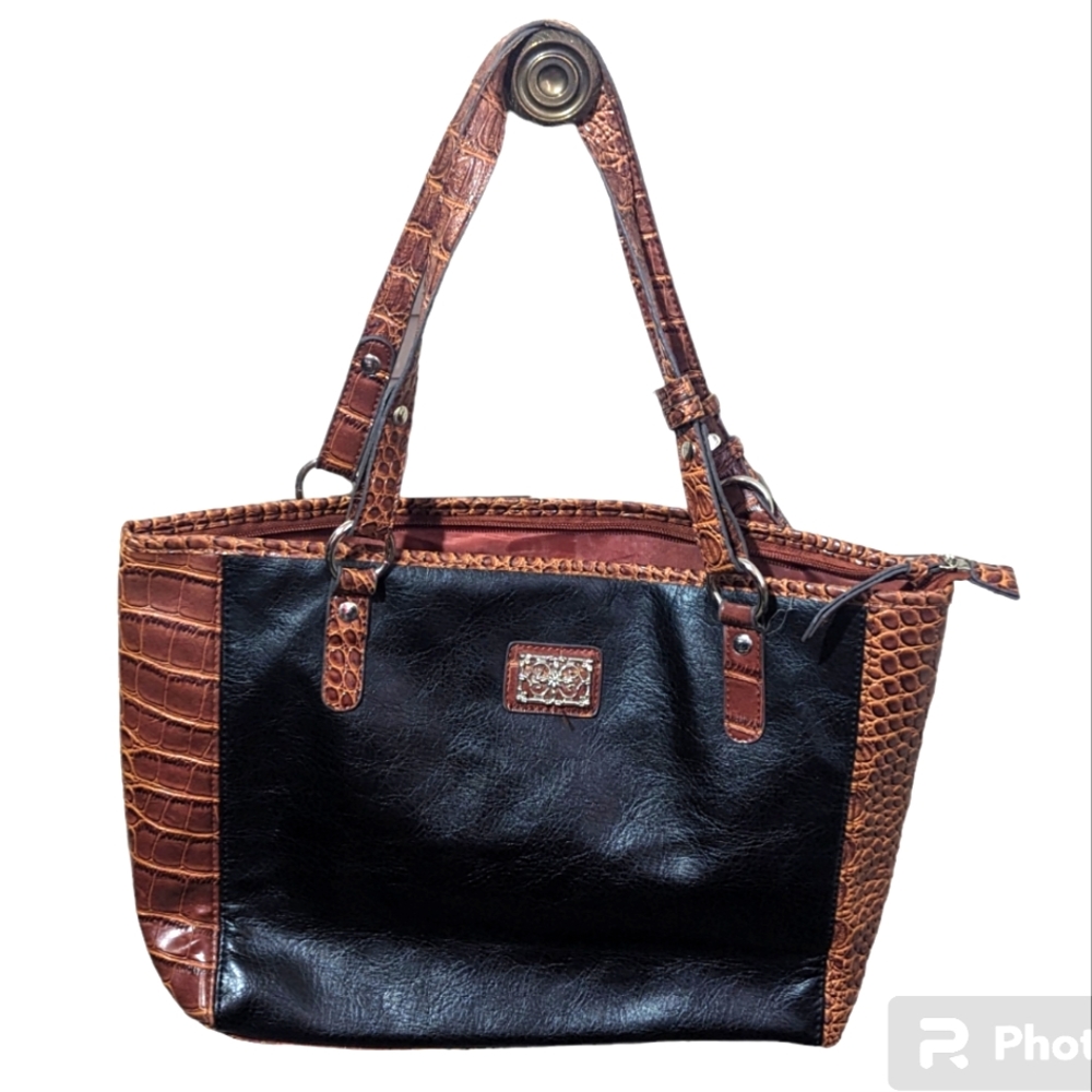 Bueno black and brown tote